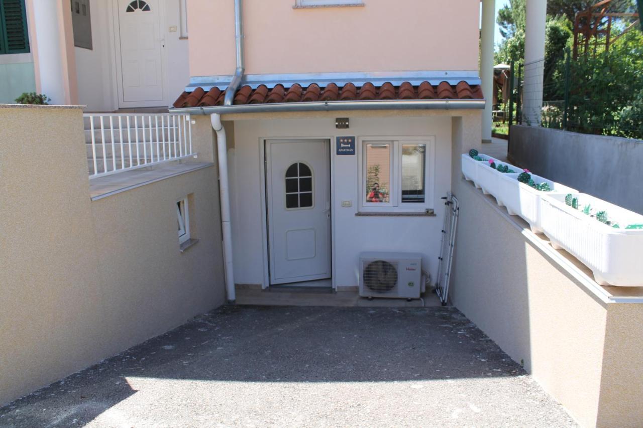 Apartment Frleta Umag Exterior foto